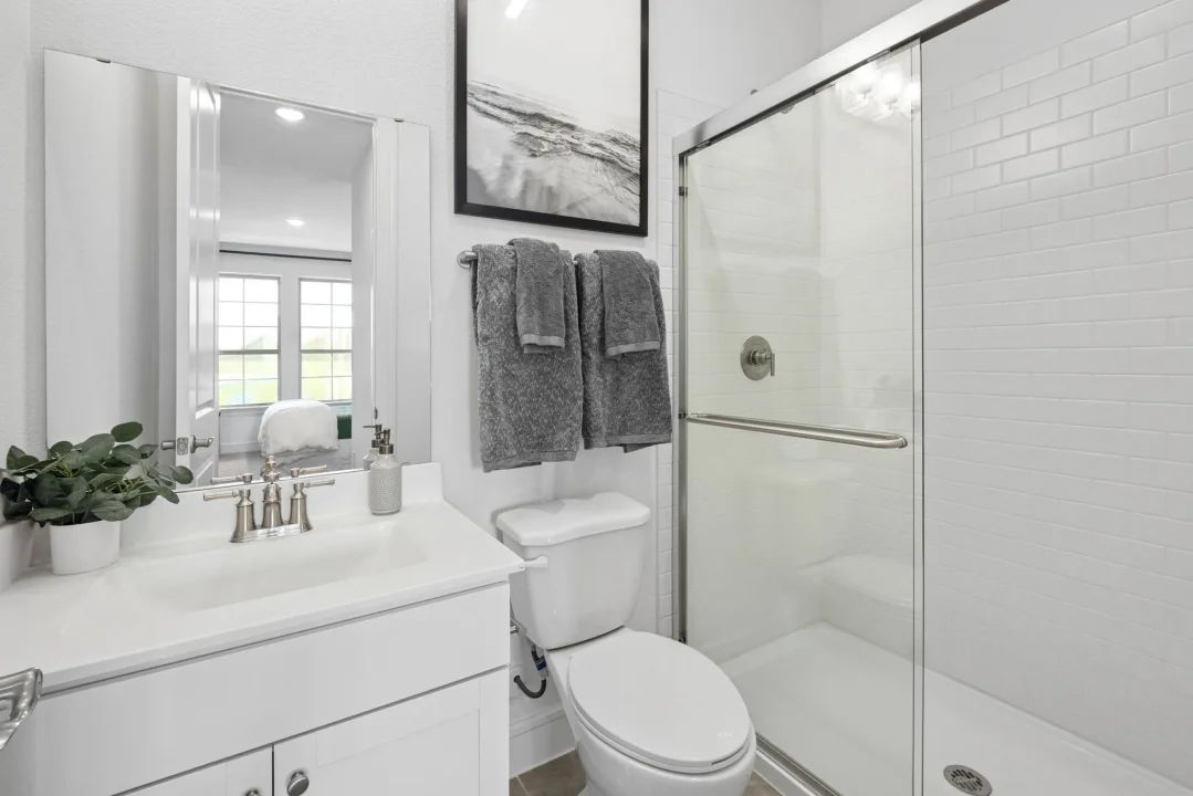Extra Suite Bath