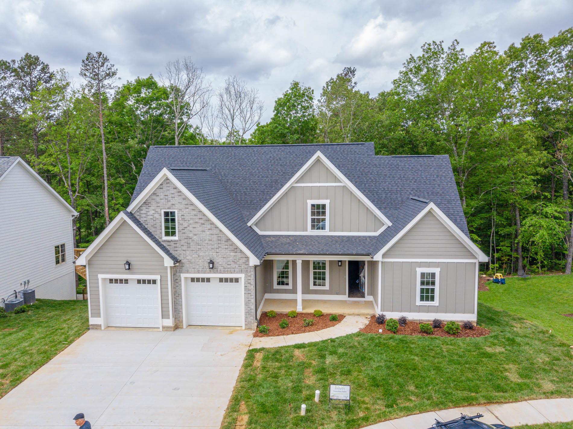 casa en K&M Homes por K&M Homes