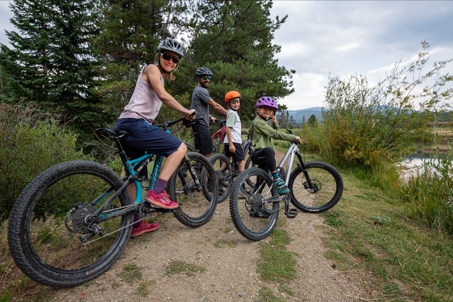 Family biking for all ages throughout the Rendezvous trails — easy rides, big views, and memories made on every mile.