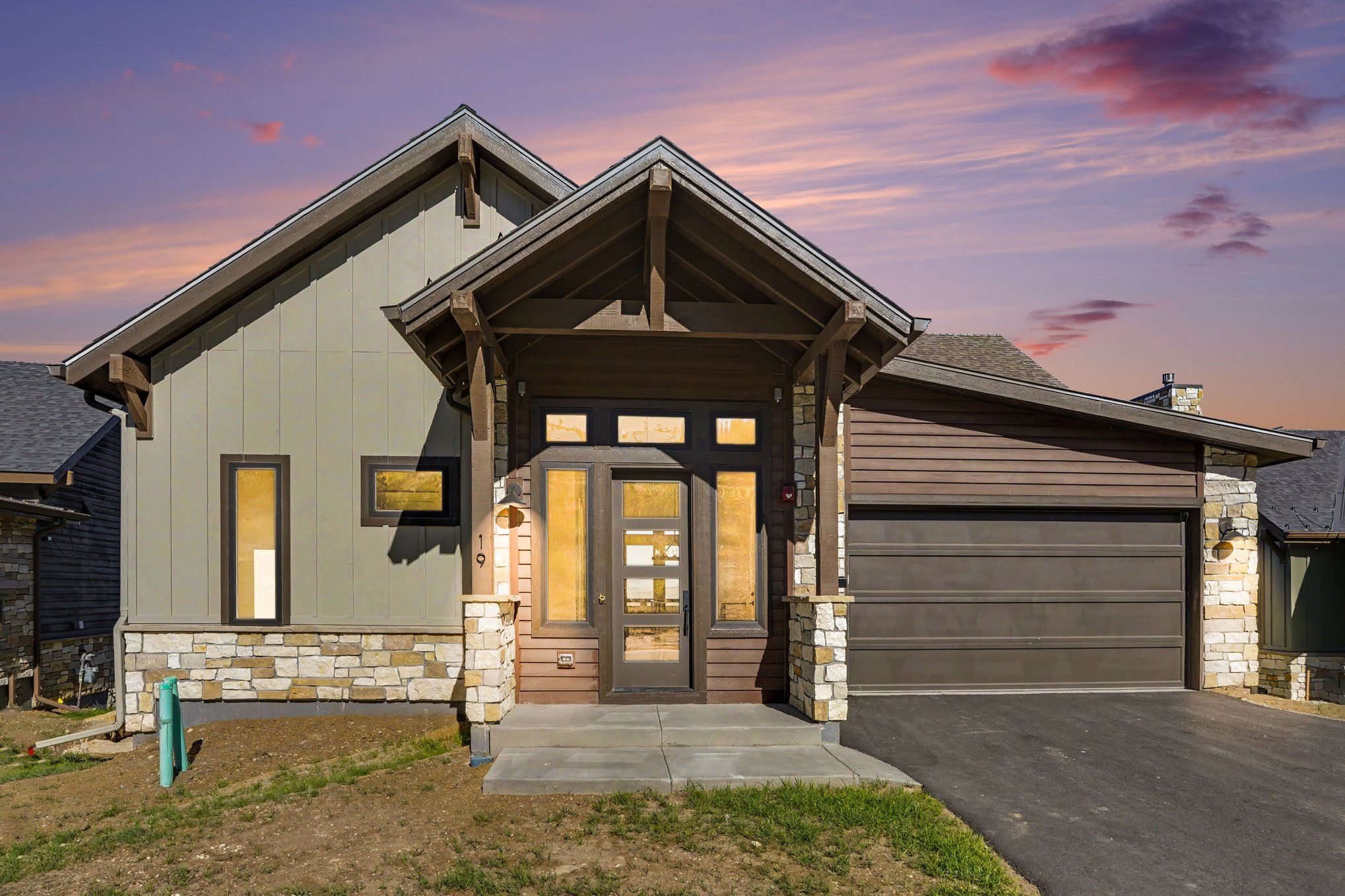 The Hummingbird - Rendezvous Colorado: Winter Park, Colorado - Koelbel Mountain Communities