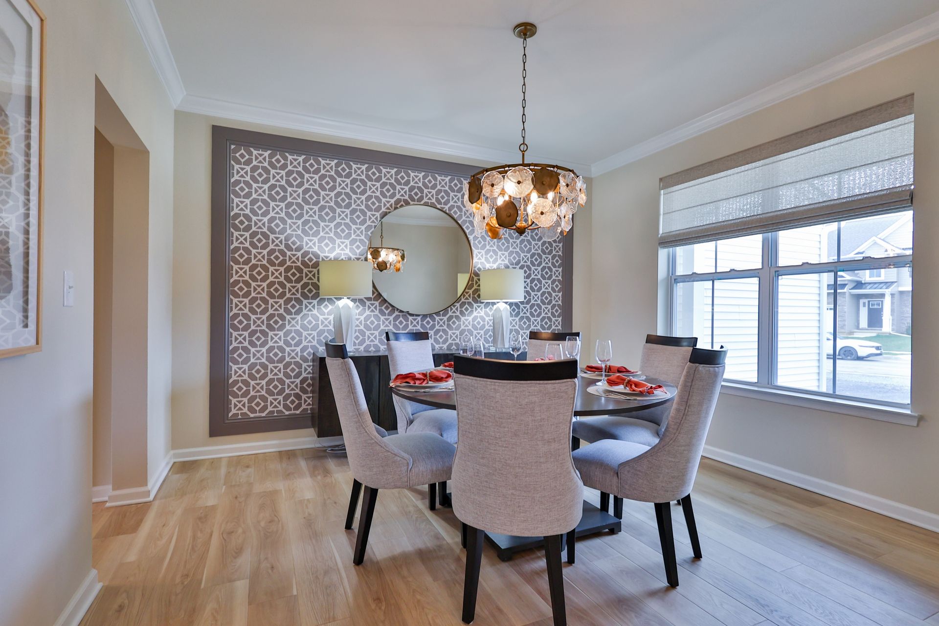 Dining Room, Sierra Model - Twin Run