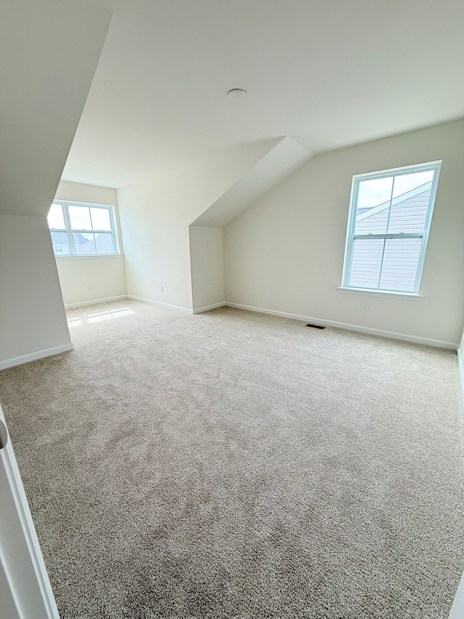 Bedroom 4 (Upstairs)