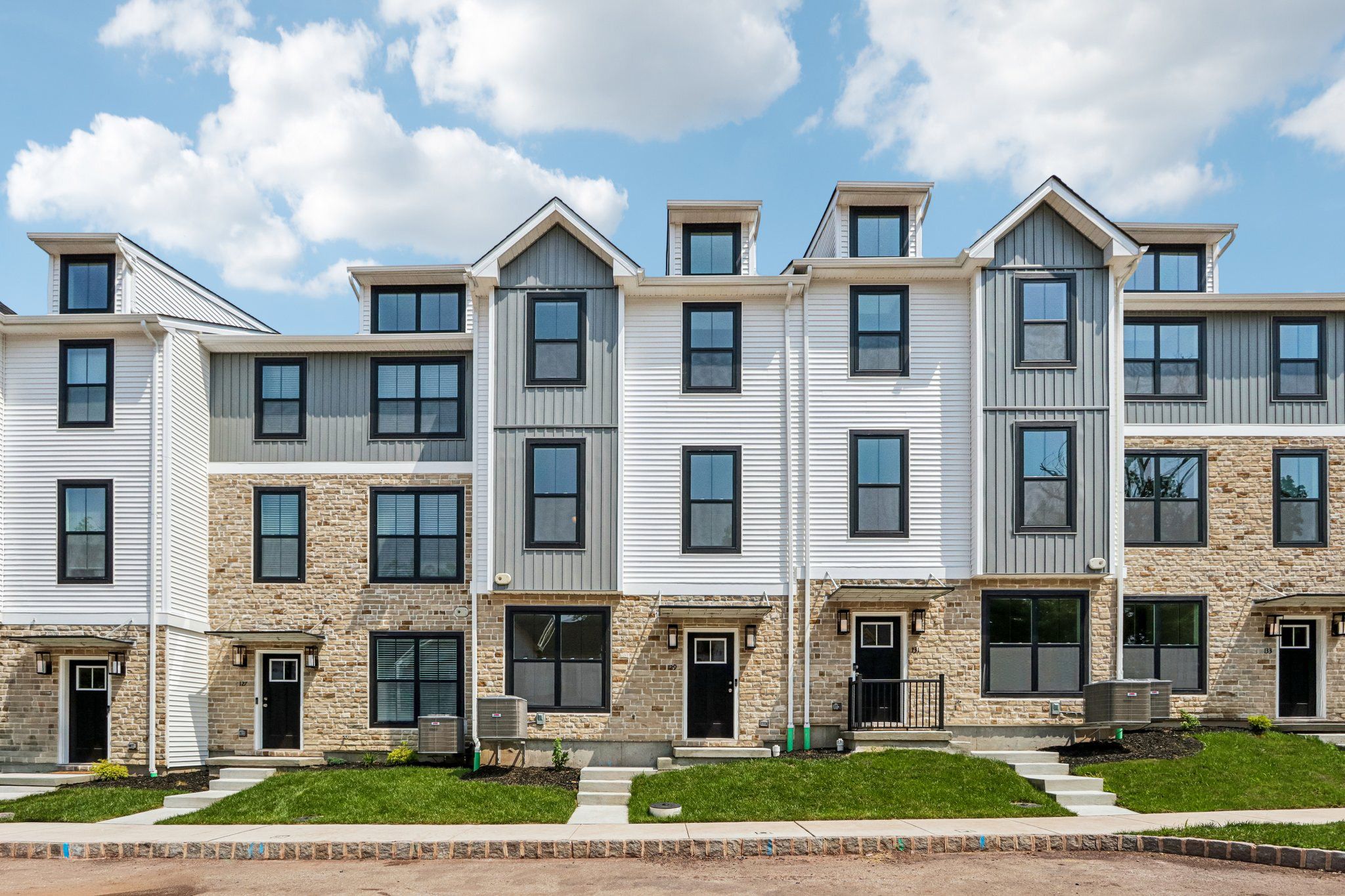 Pennington I - JW - The Fields at Jacobs Way: Harleysville, Pennsylvania - Kay Builders