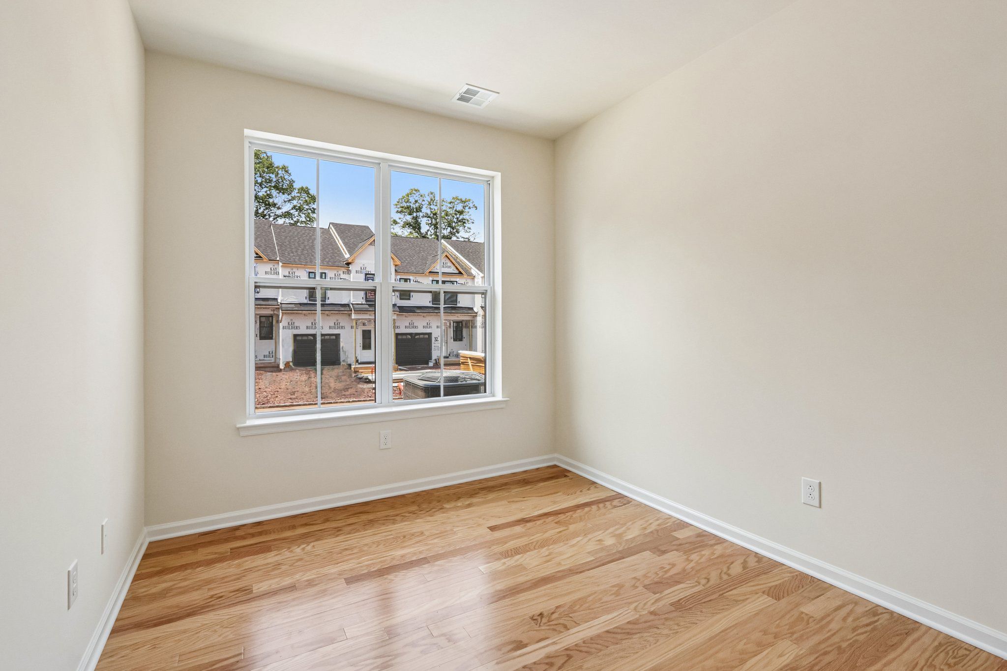 Office / Flex Space