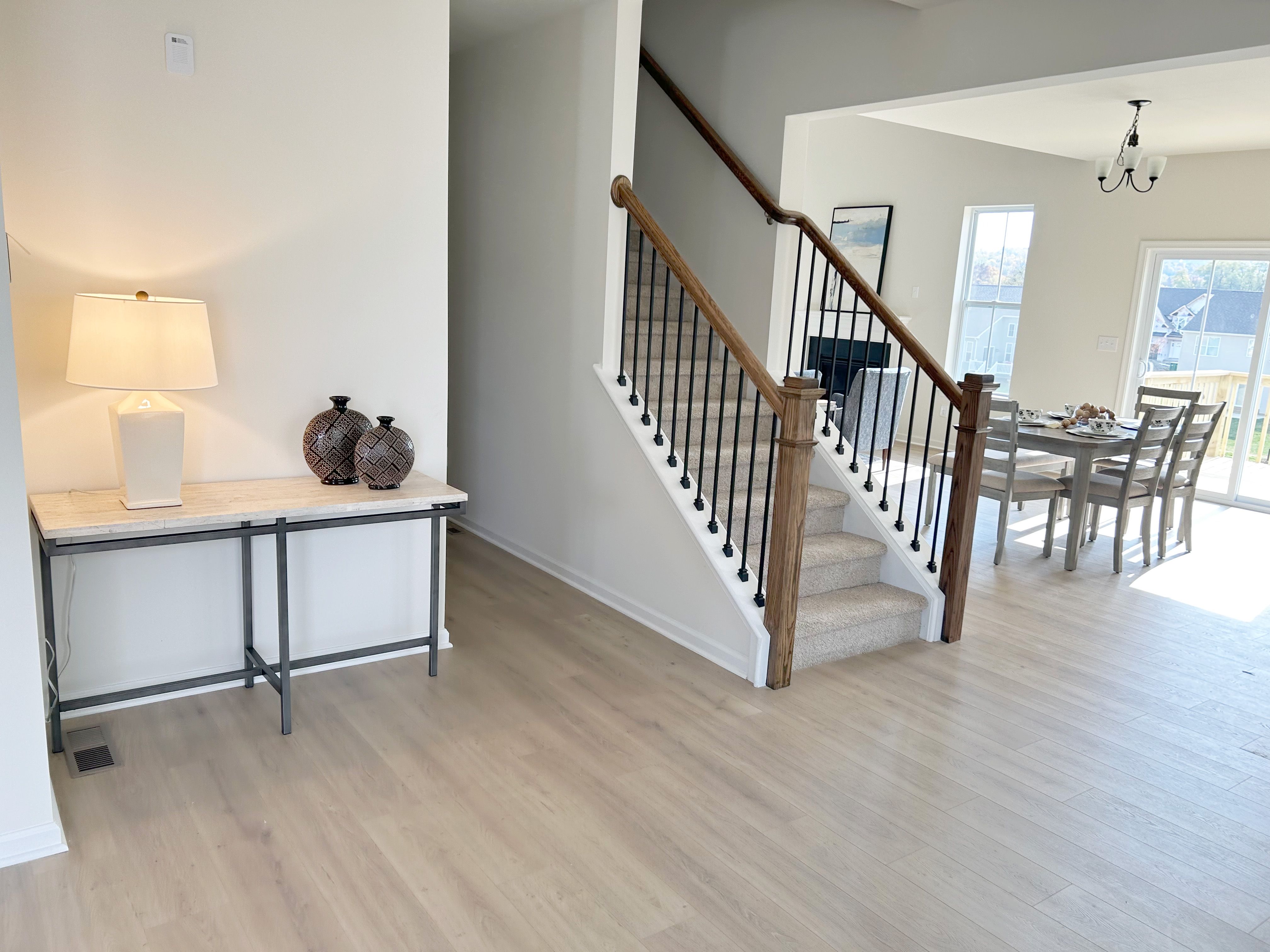 Foyer & Stairway - TR 55