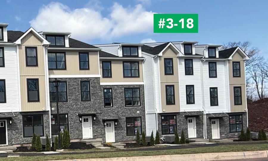 662 Oak Drive. Harleysville, PA 19438