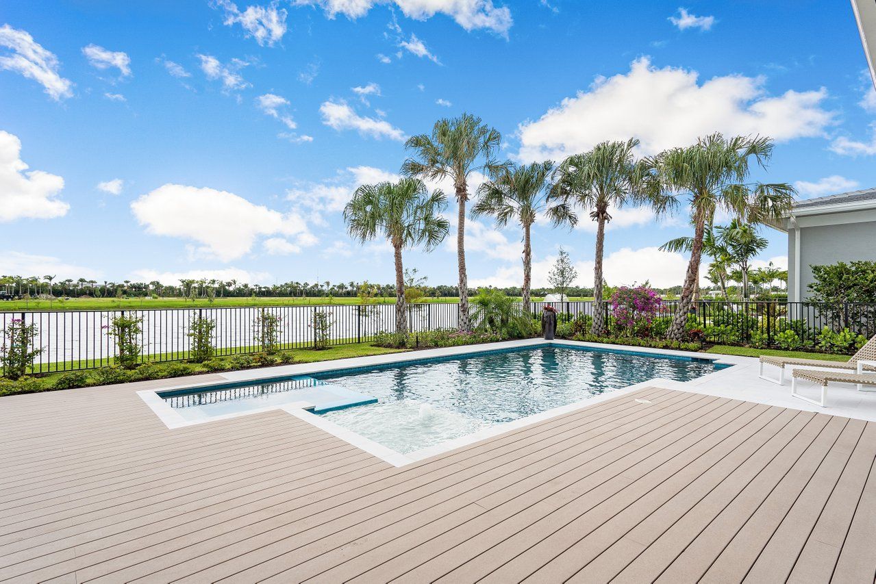 9357 Coral Isles Circle. Palm Beach Gardens, FL 33412