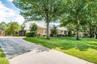 casa en Oak Alley por Kensington Custom Homes, LLC
