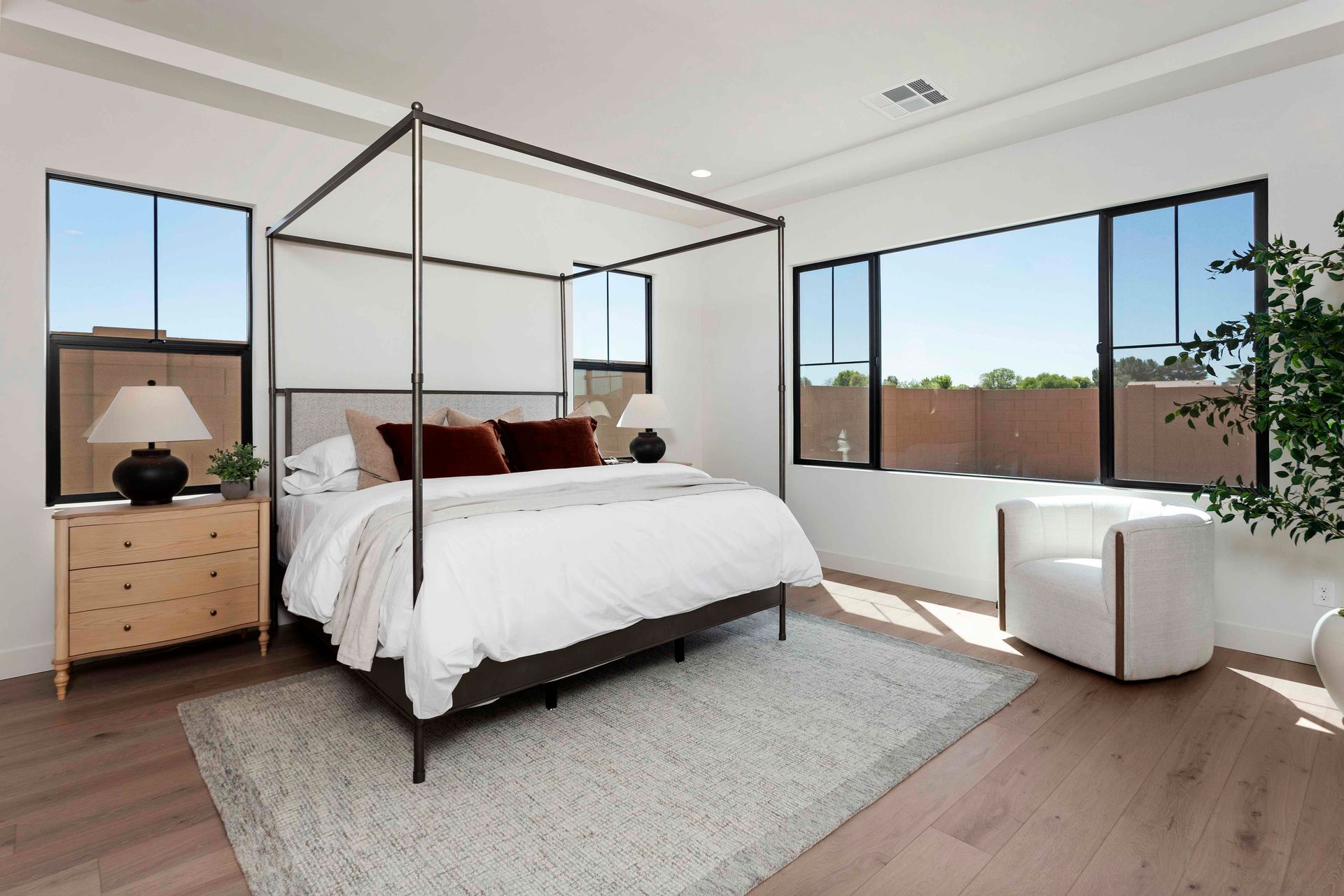 Primary Bedroom - Barcelona