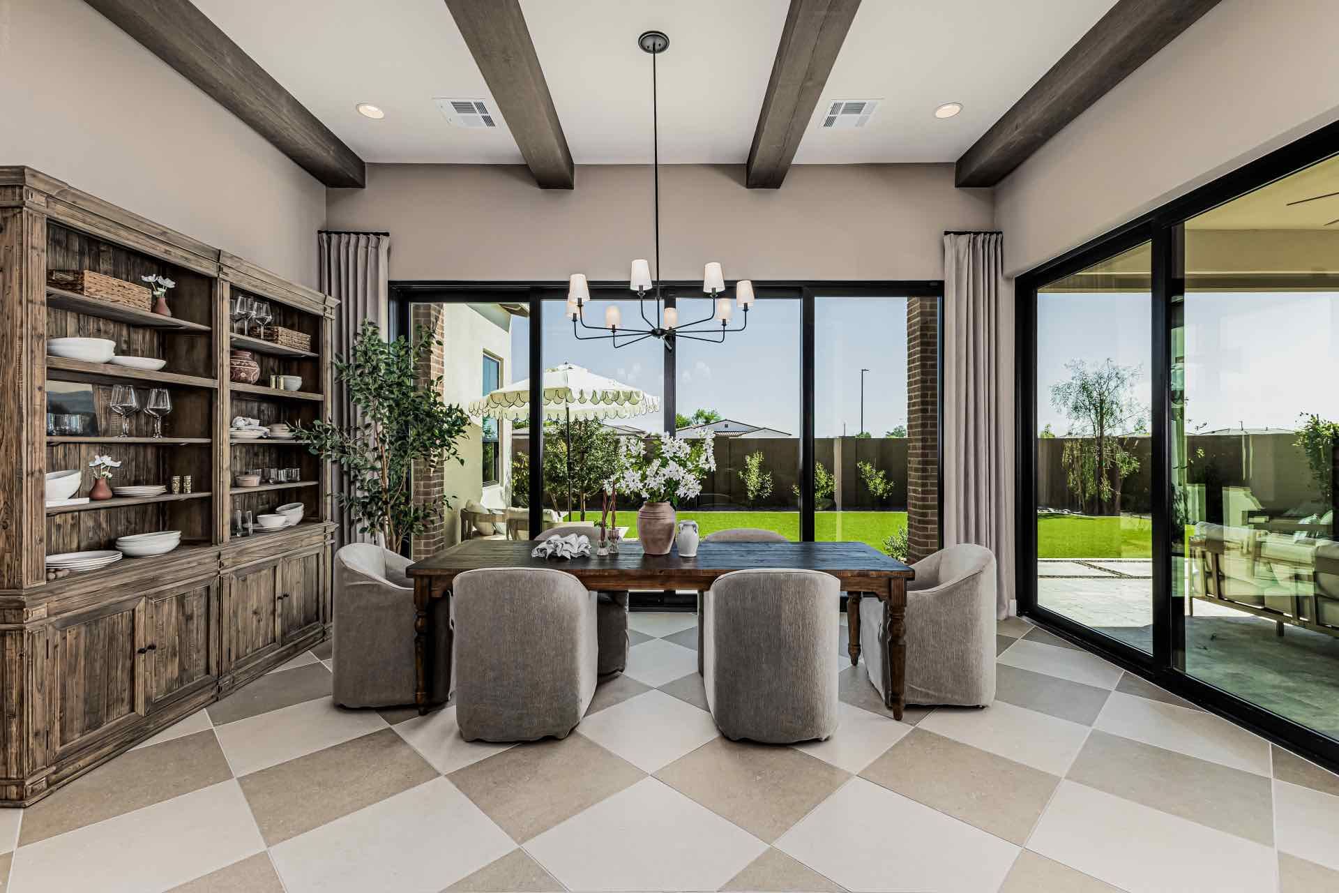 Dining Room - Willamette