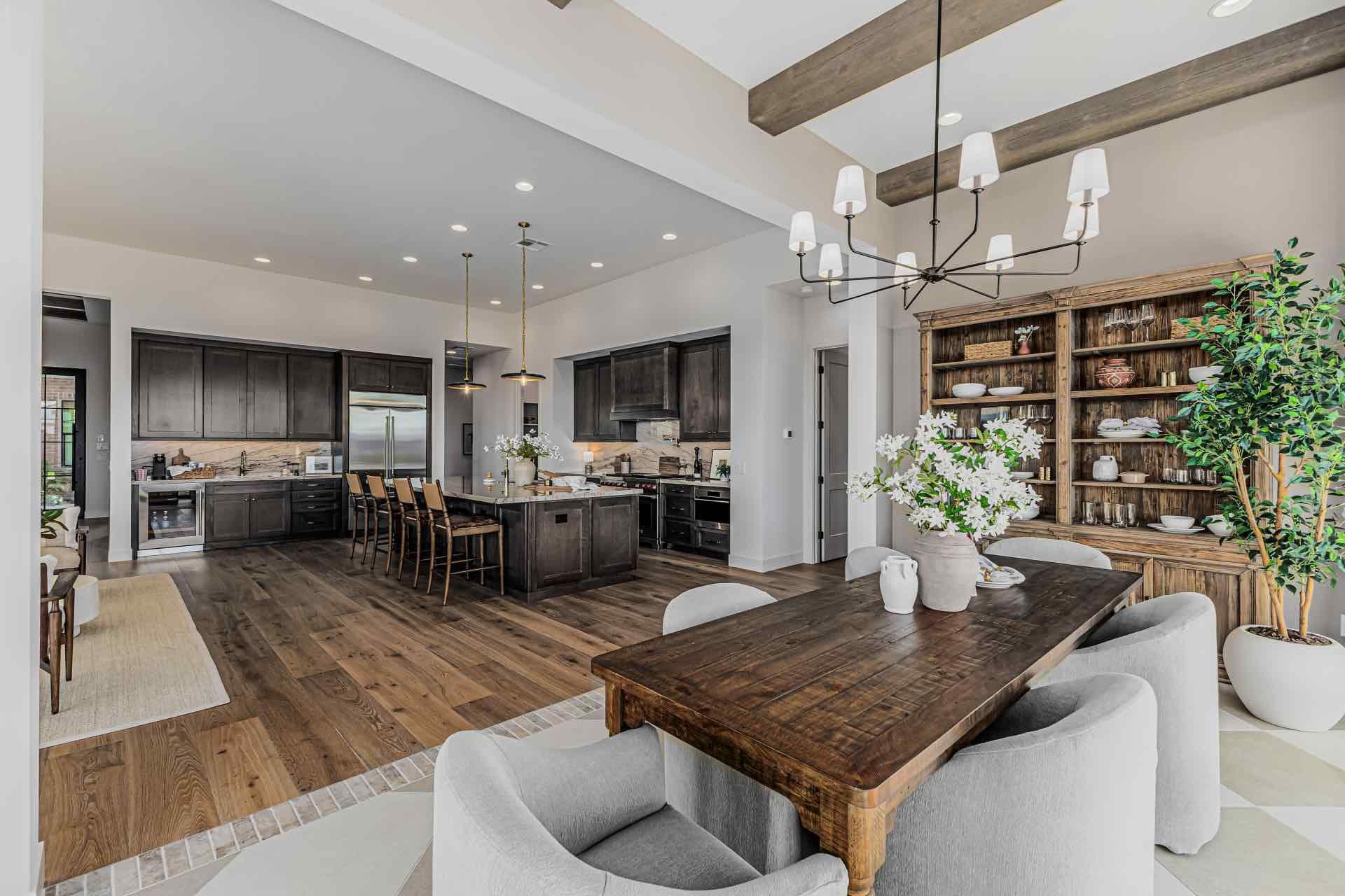 Dining and Kitchen - Willamette