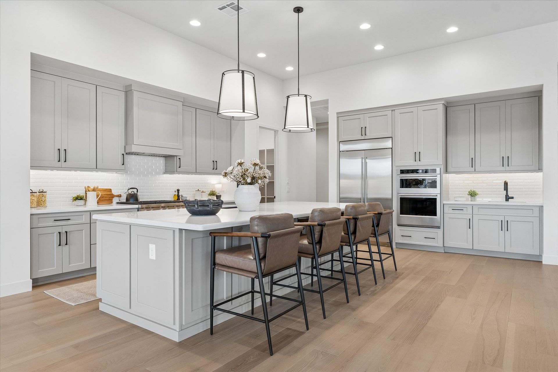 Room to cook, prep and more