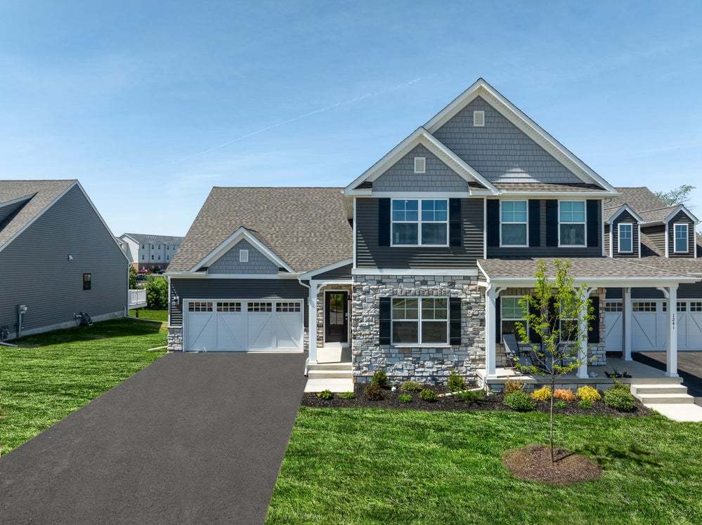 Crestwood Traditional - Somerford at Stoner Farm Carriage Homes: Lancaster, Pennsylvania - Keystone Custom Homes