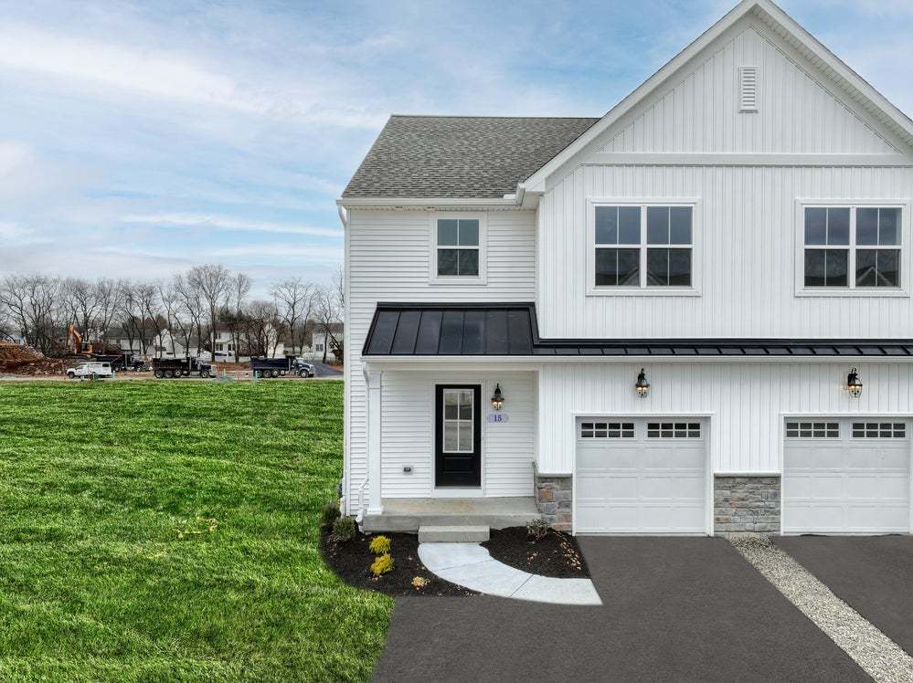 Birkdale Cottage - End unit - Spring Creek Farm Townhomes: Mechanicsburg, Pennsylvania - Keystone Custom Homes