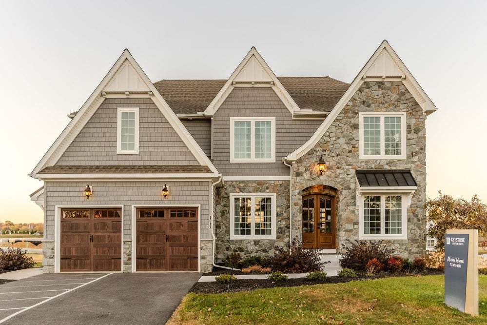 casa en Preserve at Mayes Meadow por Keystone Custom Homes