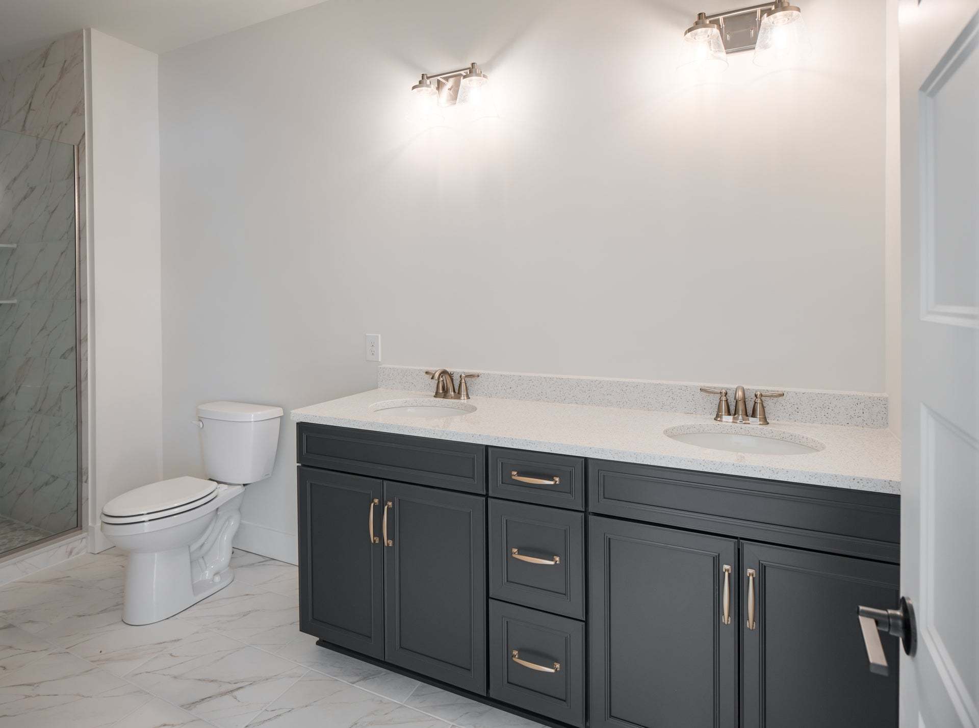 Standard Bath w/Upgrades