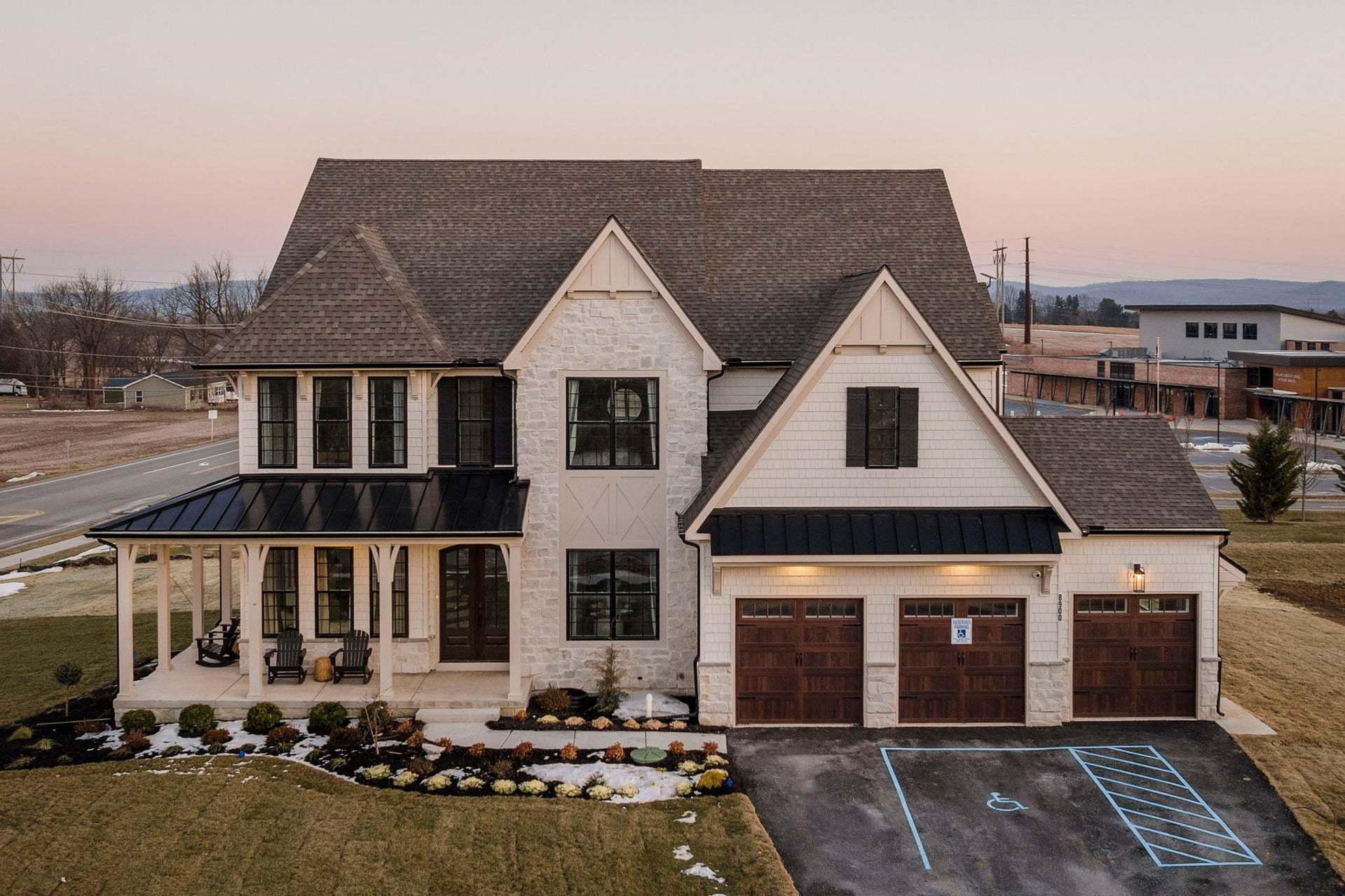 Willow Ridge Estates por Keystone Custom Homes en Allentown-Bethlehem Pennsylvania