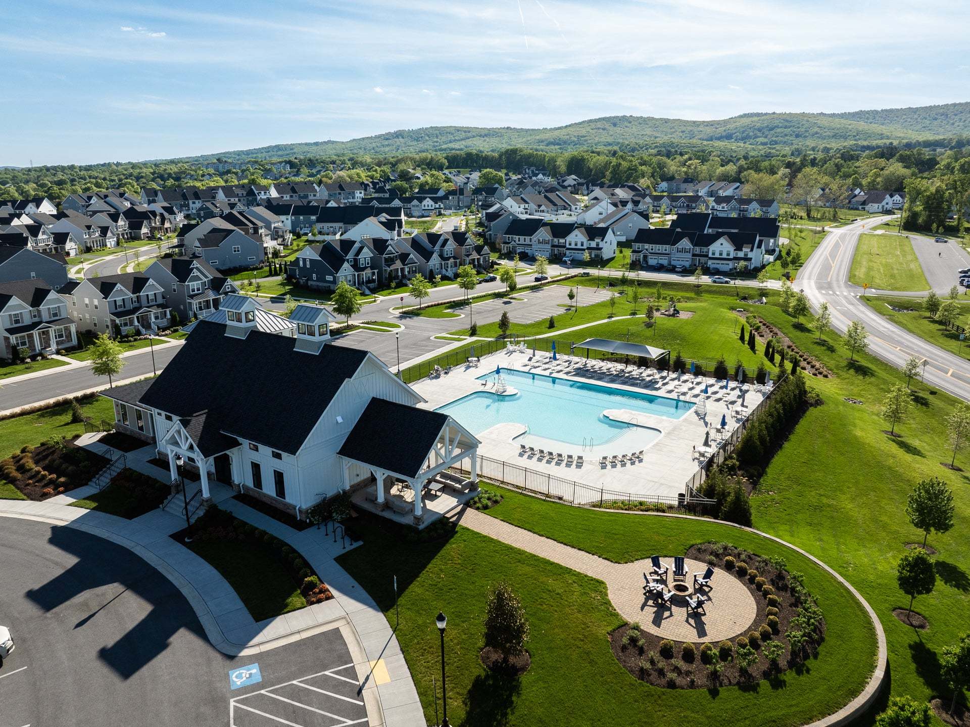 casa en Kellerton Townhomes por Keystone Custom Homes