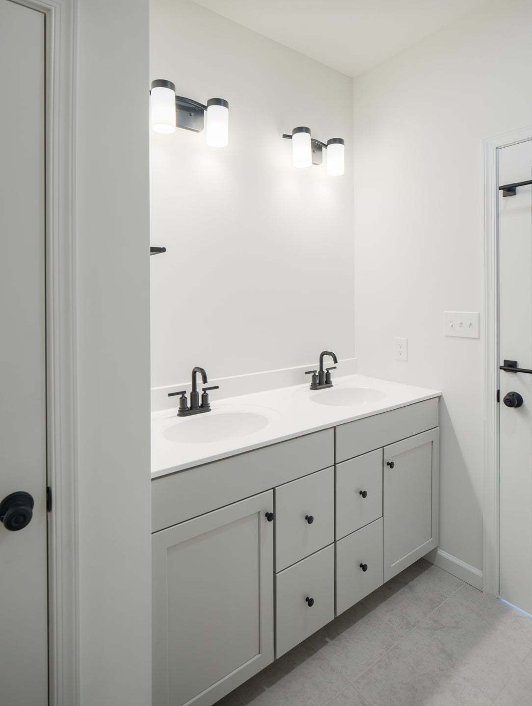 Owner's Bath