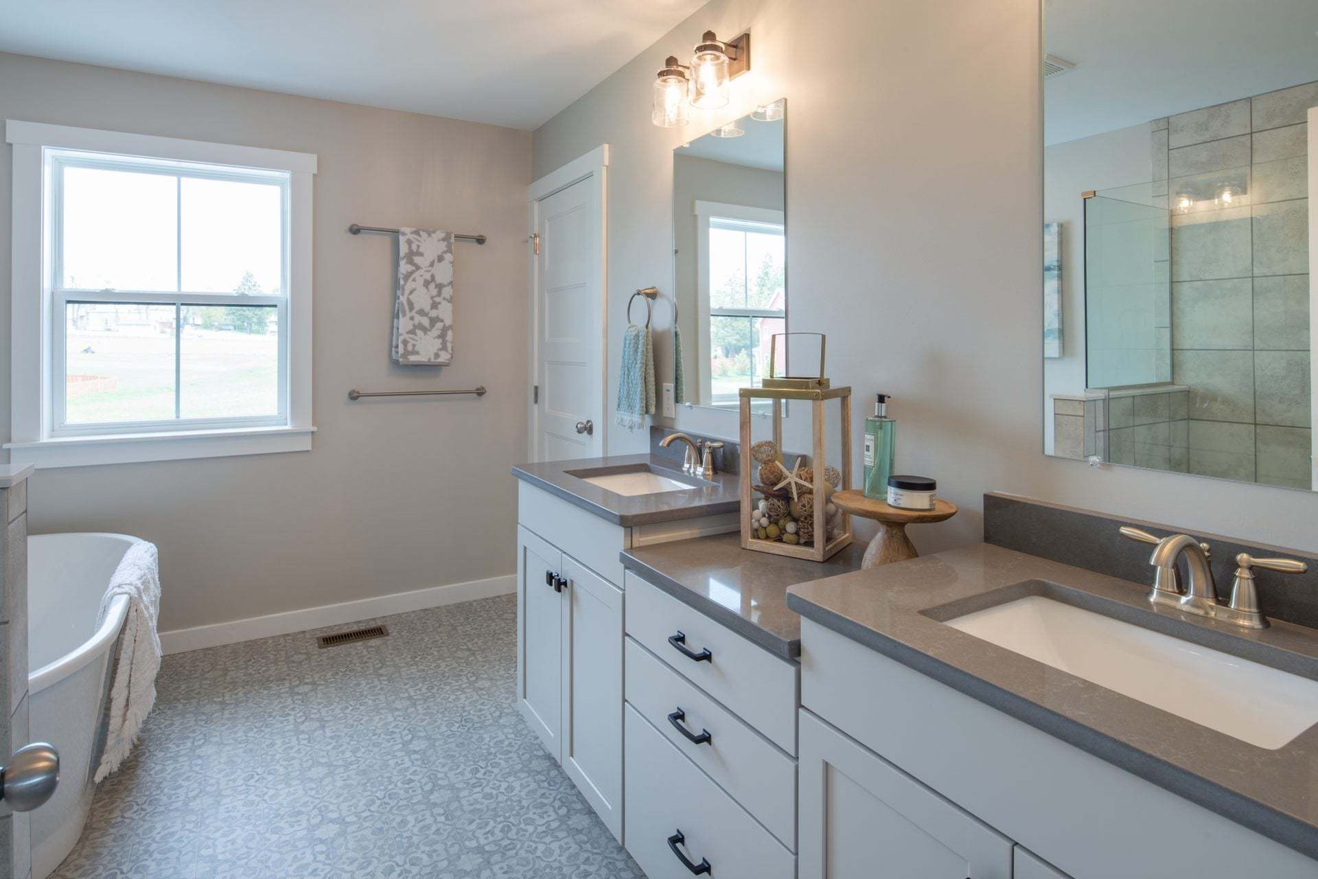 Owner's Bath