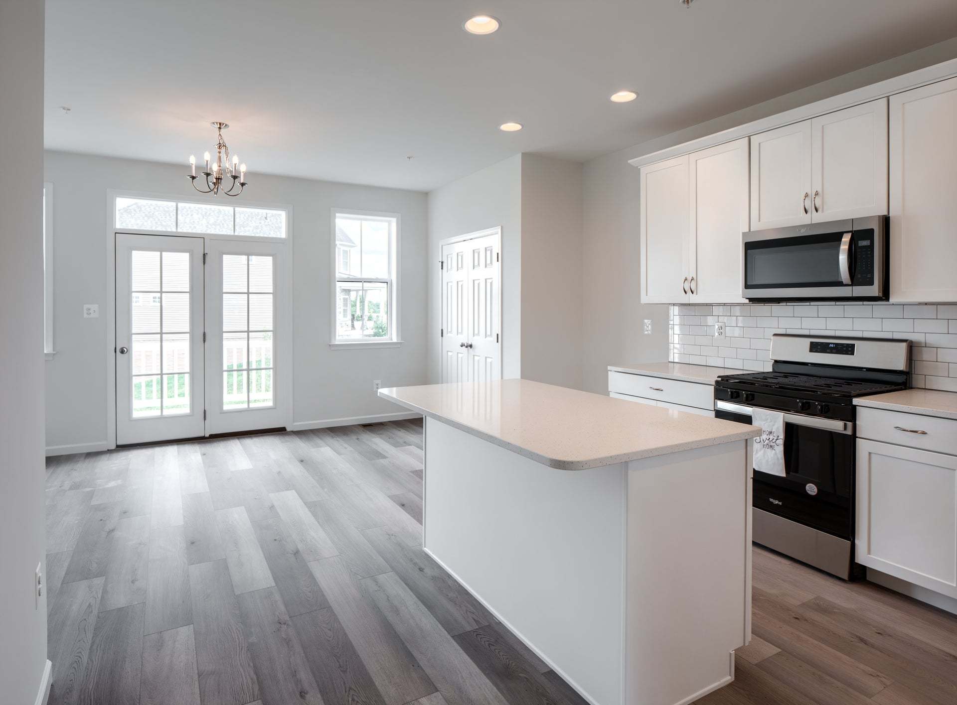 Standard Kitchen