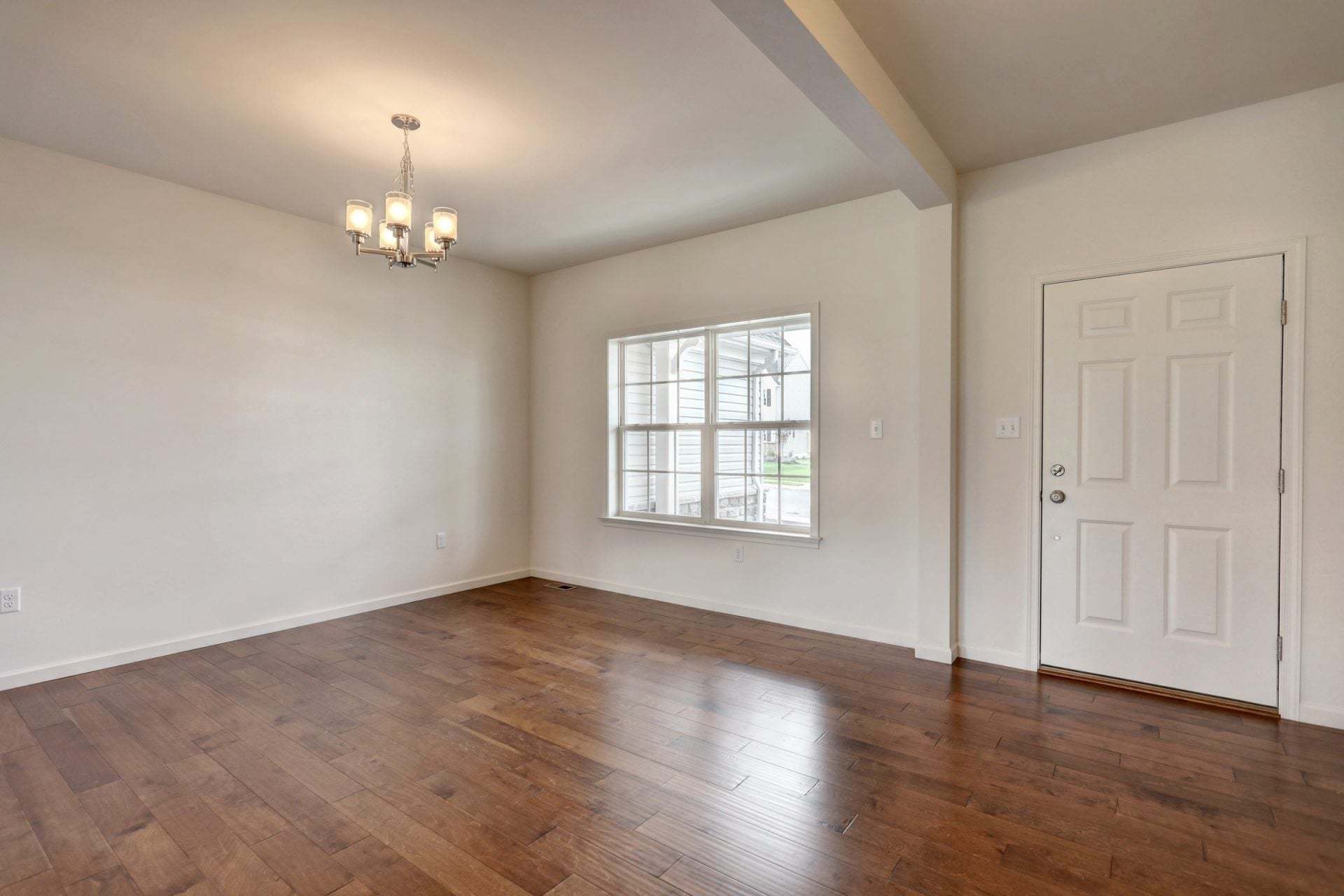 Foyer & Dining Room