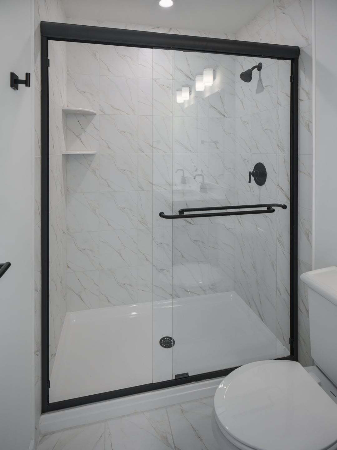 Standard Bath w/ Upgrades