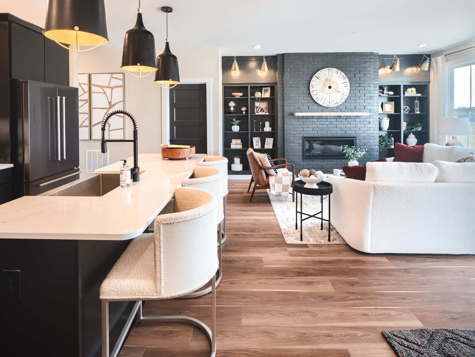 Classic Kitchen and Family Room