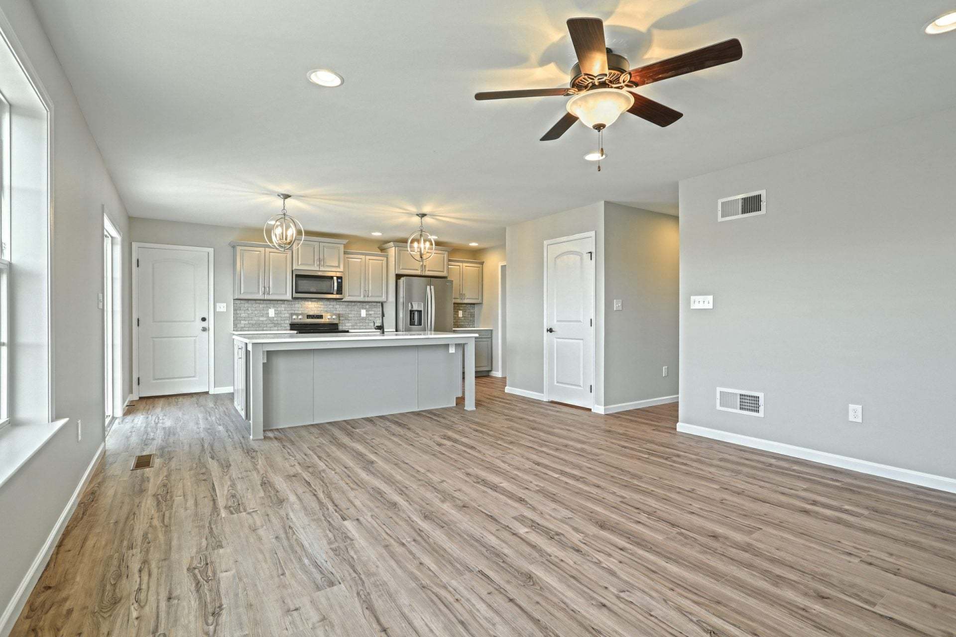 Family Room & Kitchen