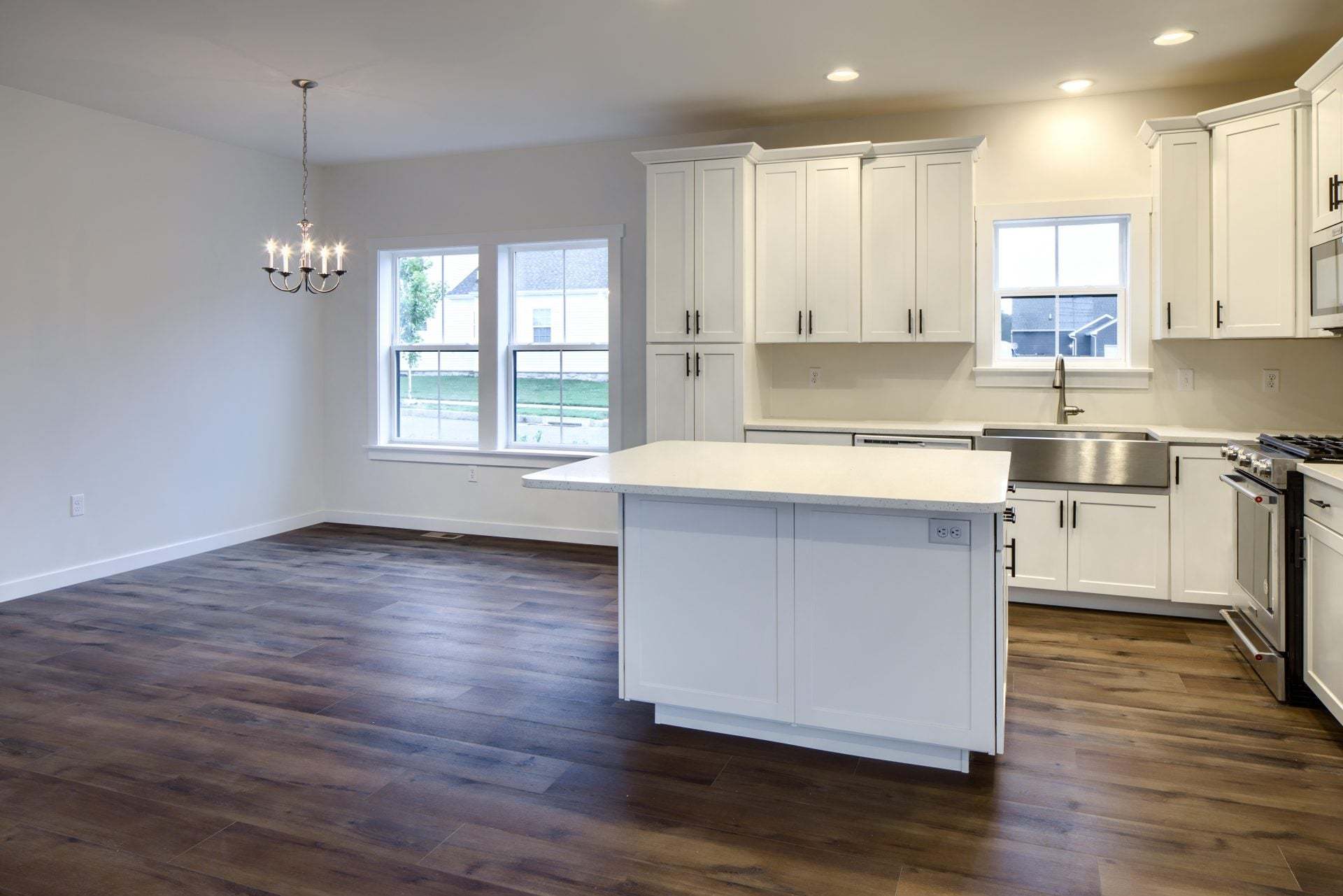 Dining Room and Classic Kitchen