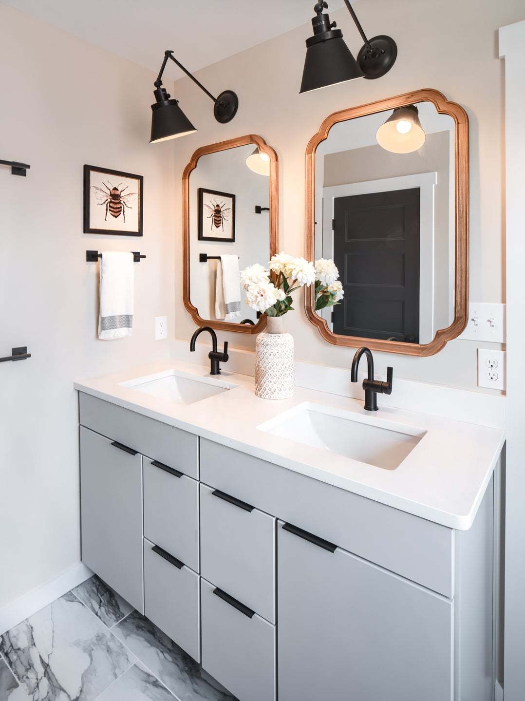 Standard Bath w/ Upgrades