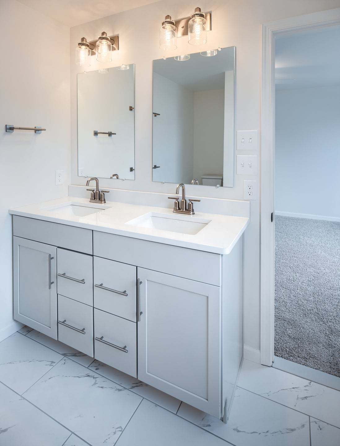 Standard Bath w/ Upgrades