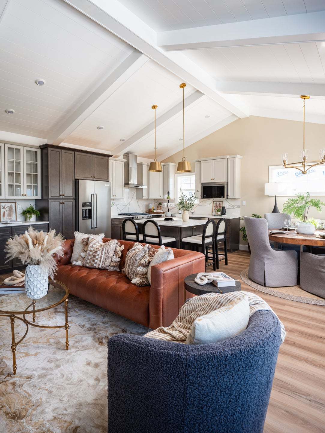 Classic Kitchen and Family Room