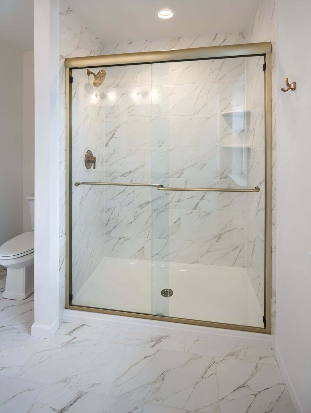 Standard Bath w/ Upgrades
