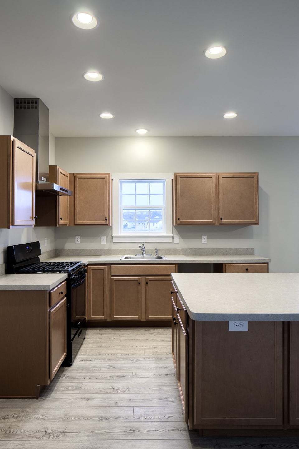 Standard Kitchen w/ Upgrades