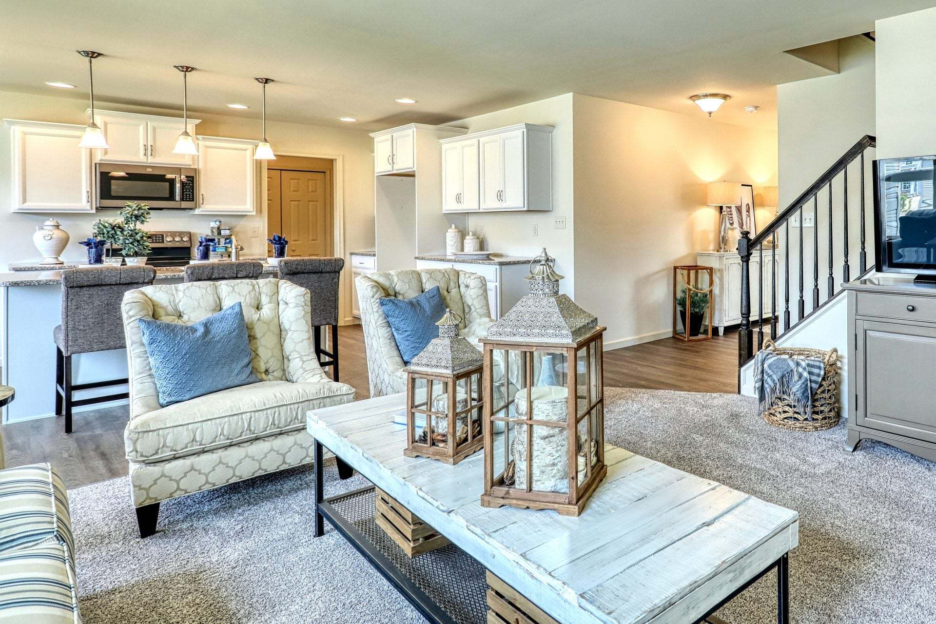 Family Room/ Kitchen