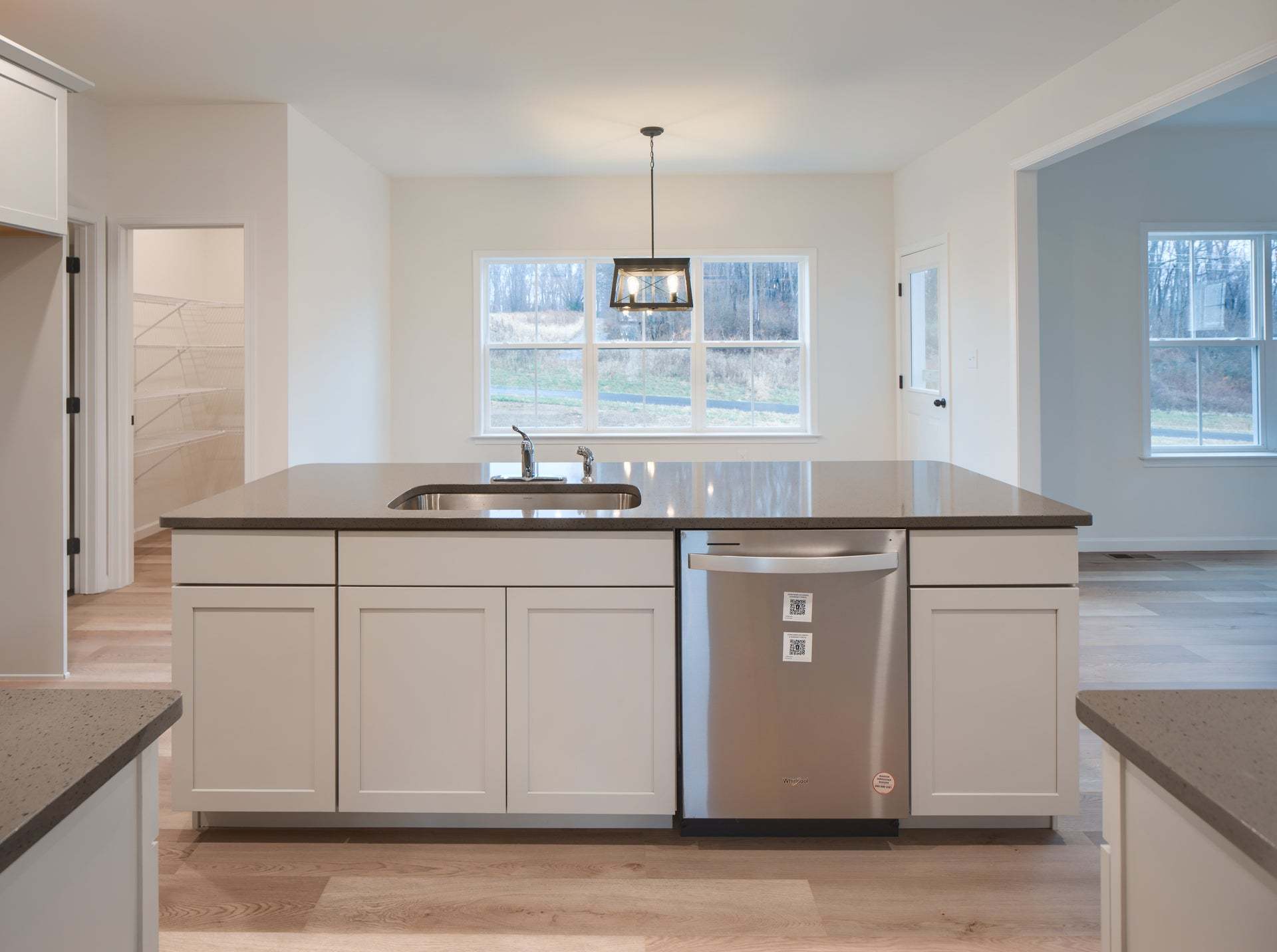 Classic Kitchen W/ Upgrades