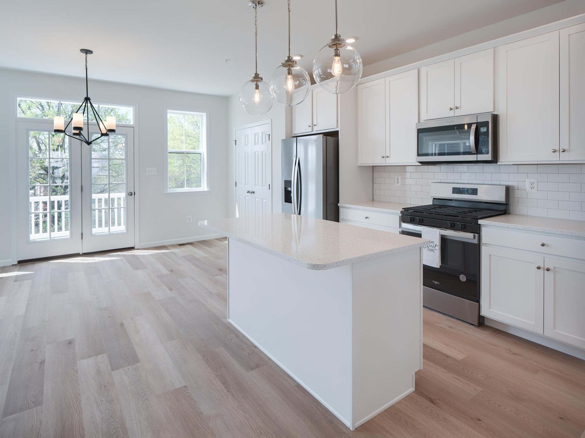 Standard Kitchen W/ Upgrades