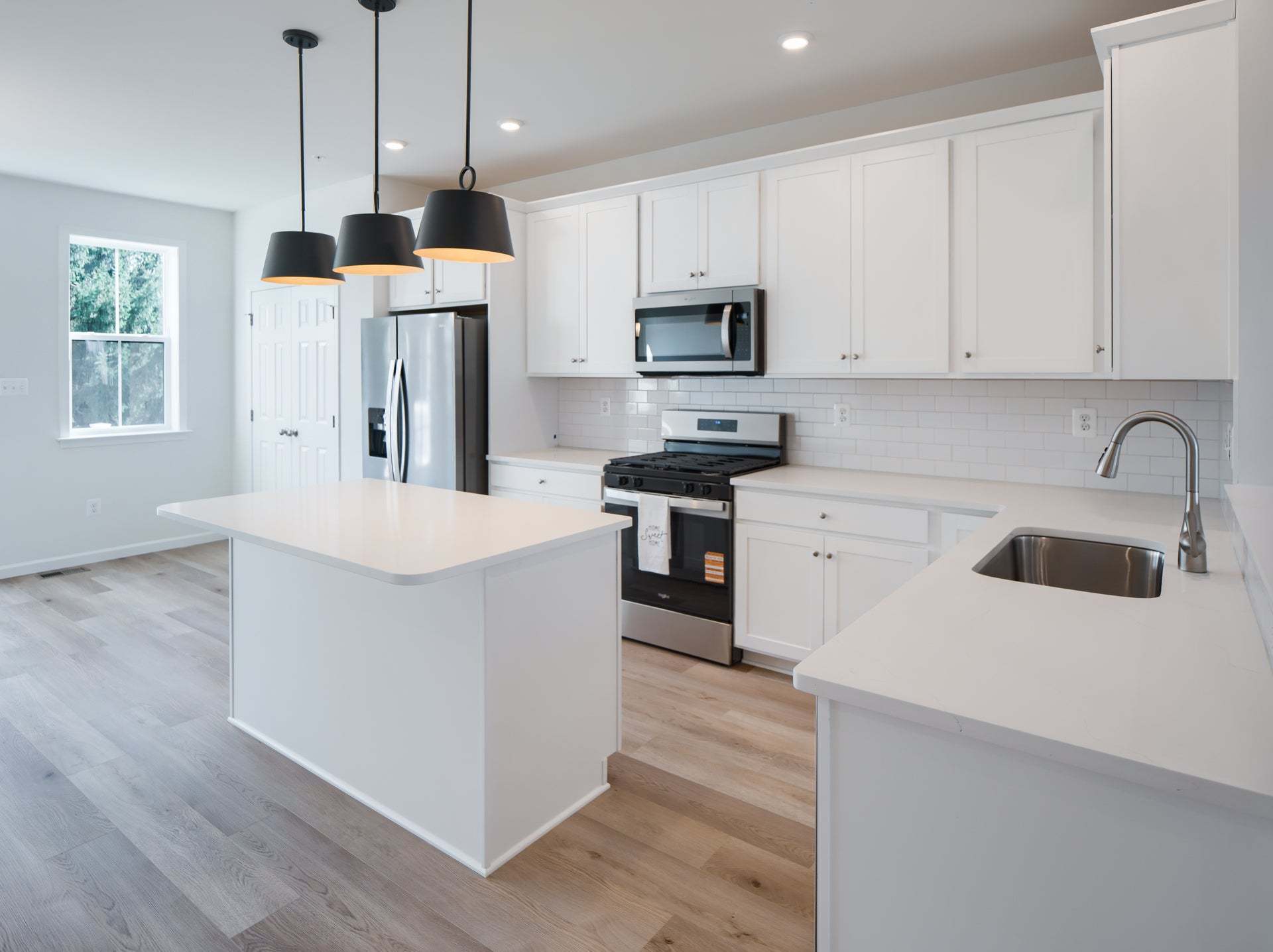 Standard Kitchen W/Upgrades