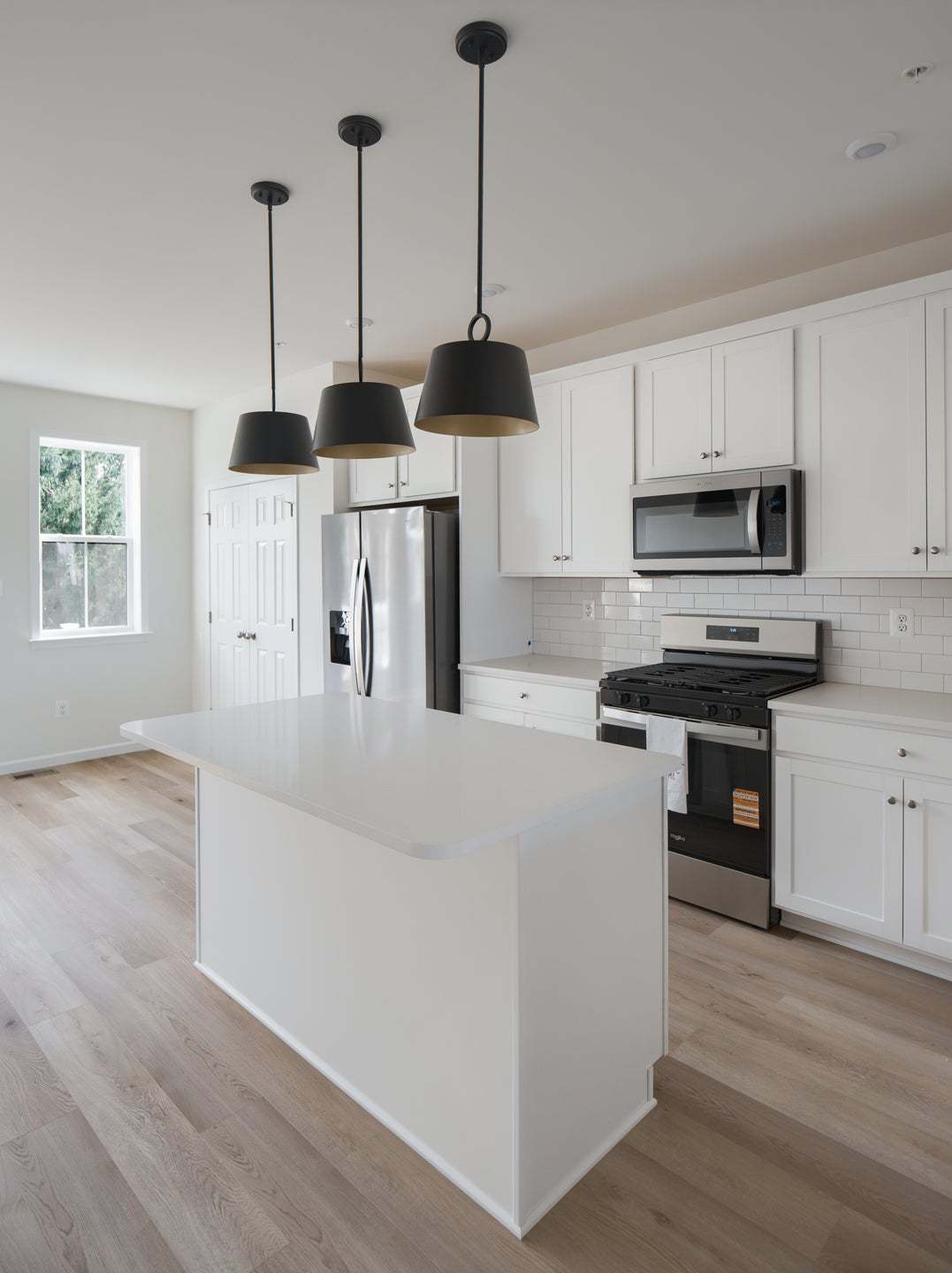 Standard Kitchen W/Upgrades