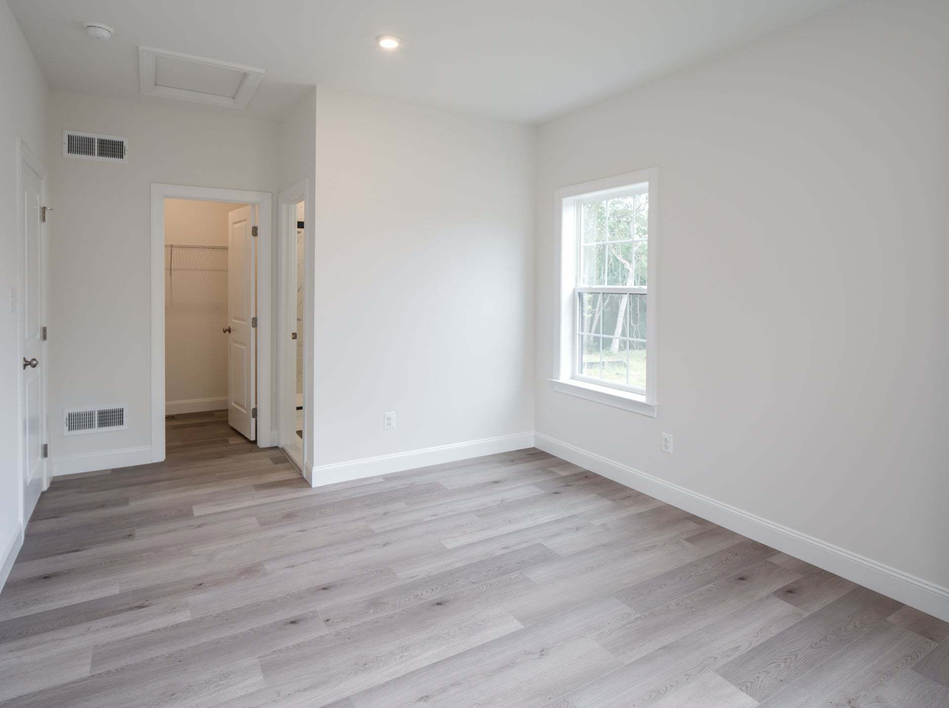 First-floor Bedroom