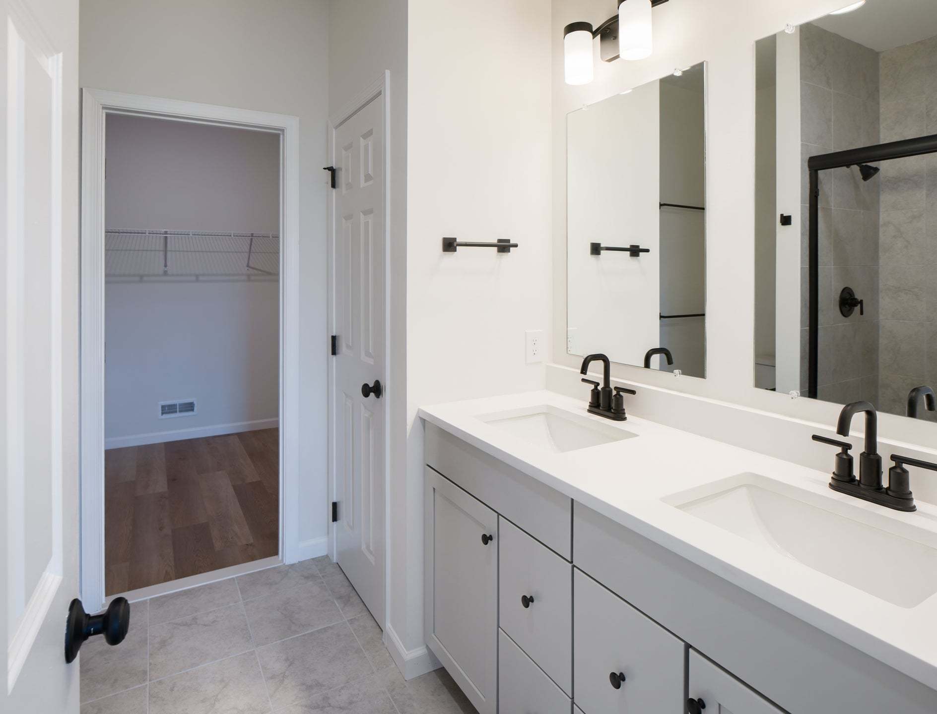 Standard Bath W/Upgrades