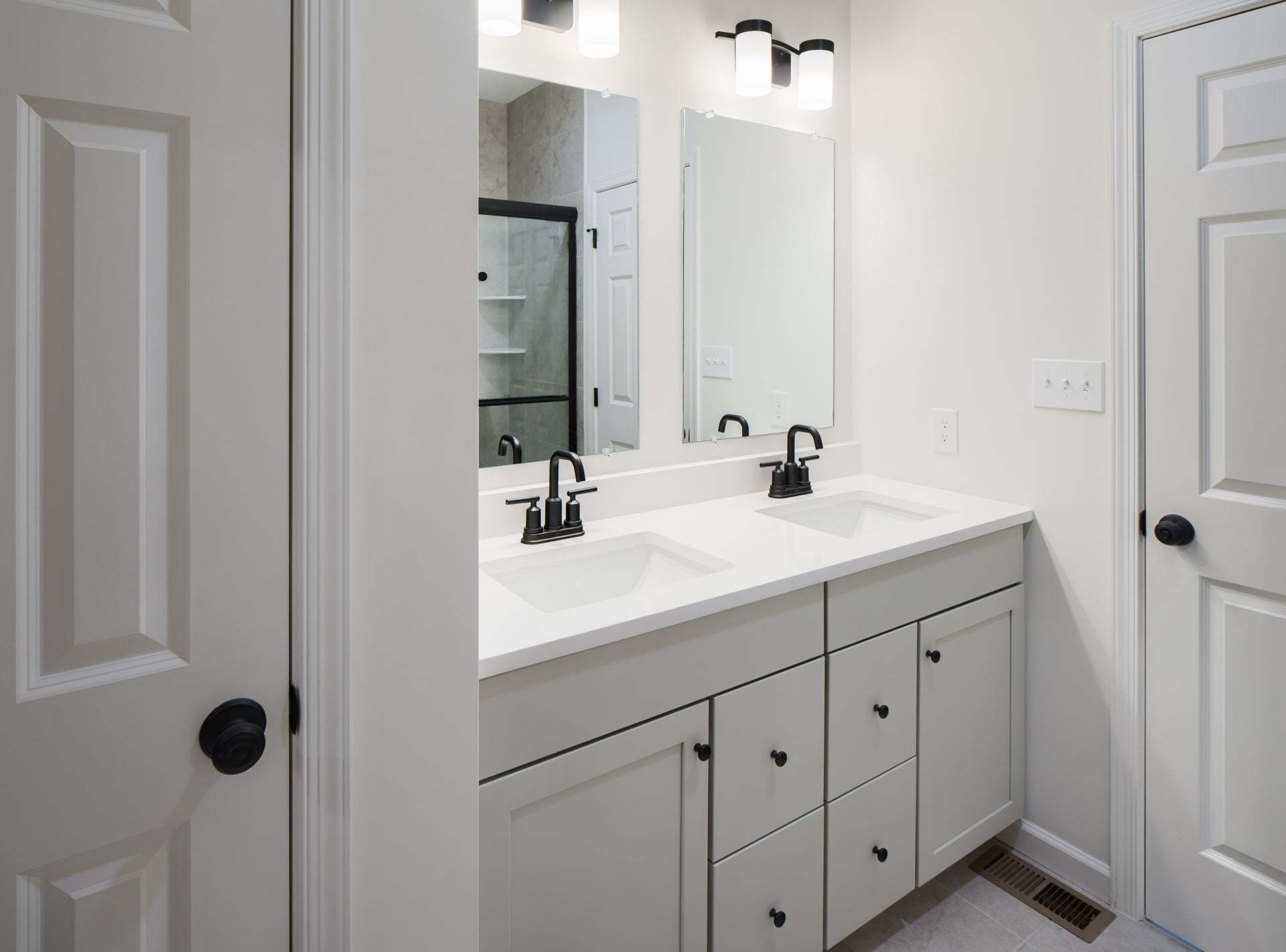 Standard Bath W/Upgrades