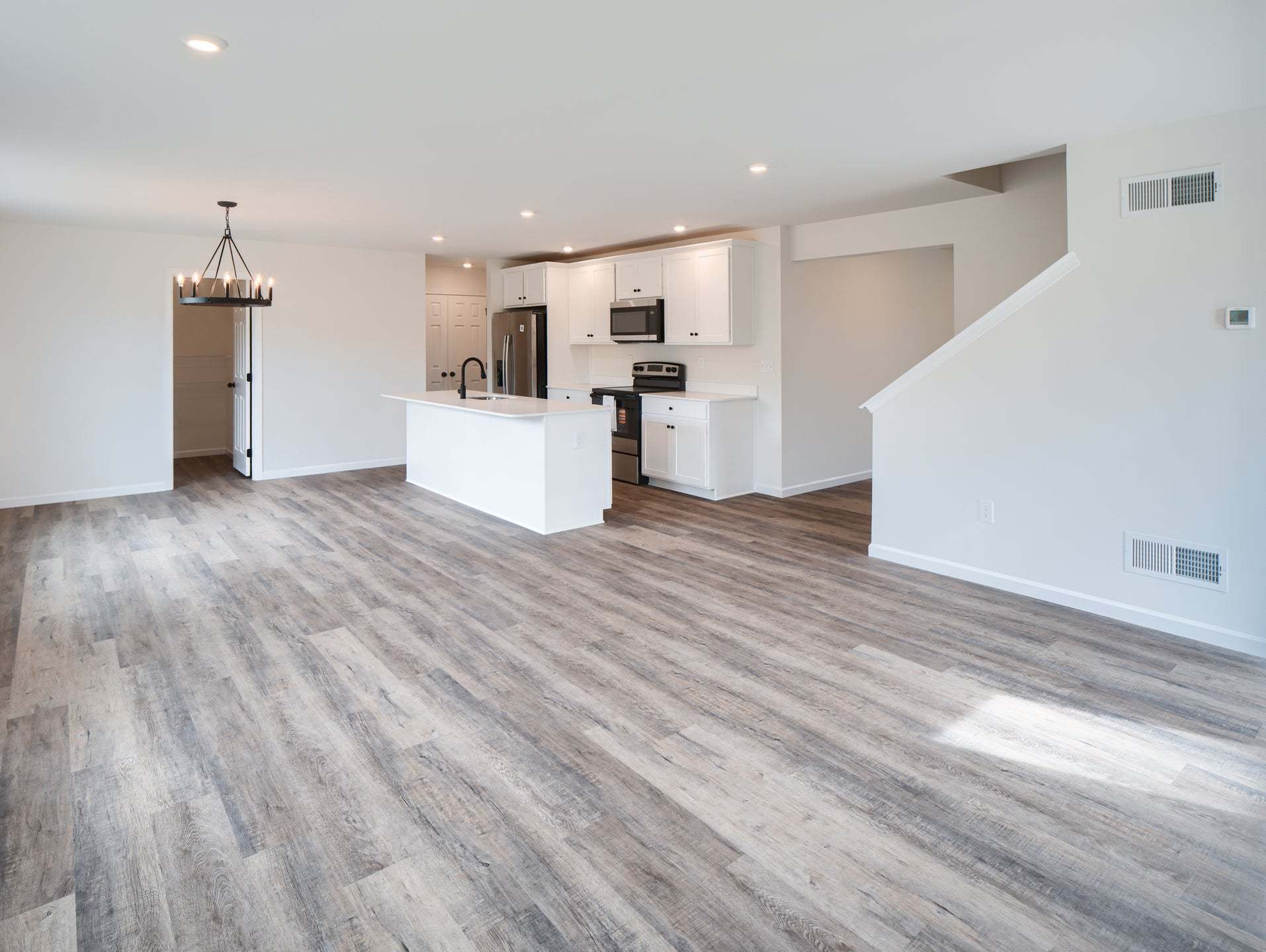 Standard Kitchen W/Upgrades and Dining Room