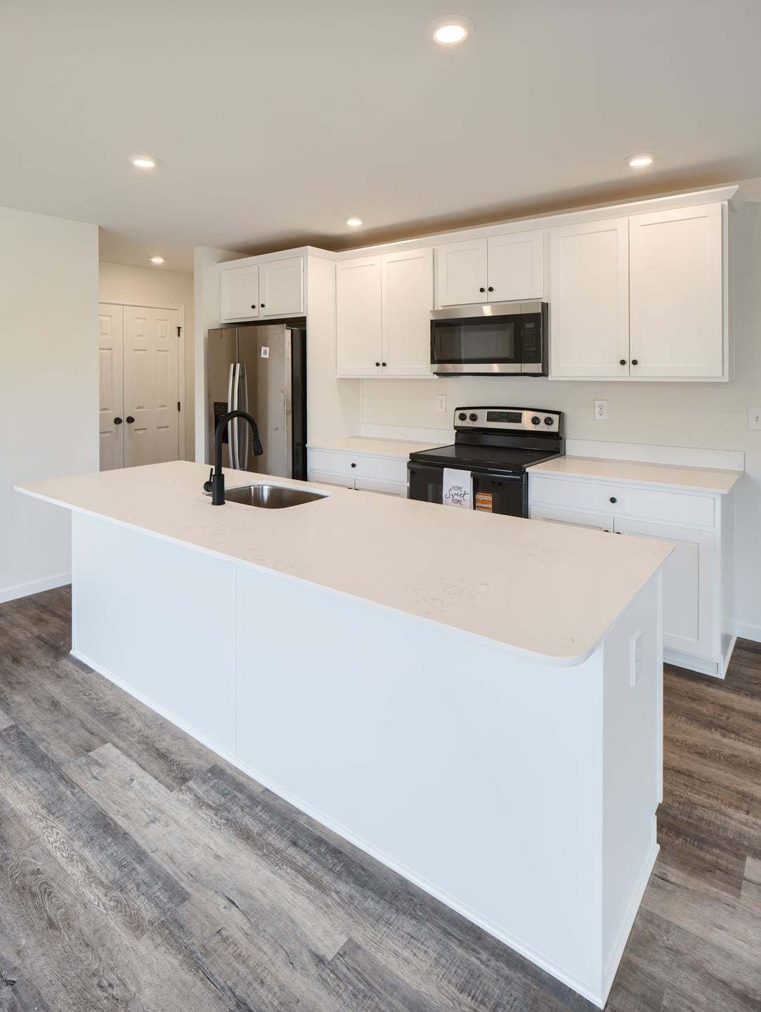Standard Kitchen W/Upgrades