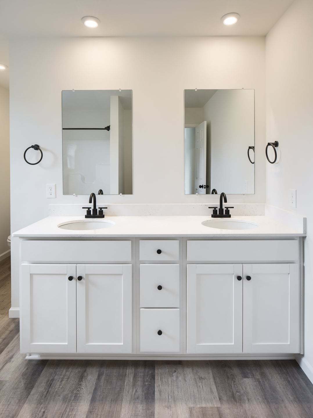 Standard Bath W/Upgrades