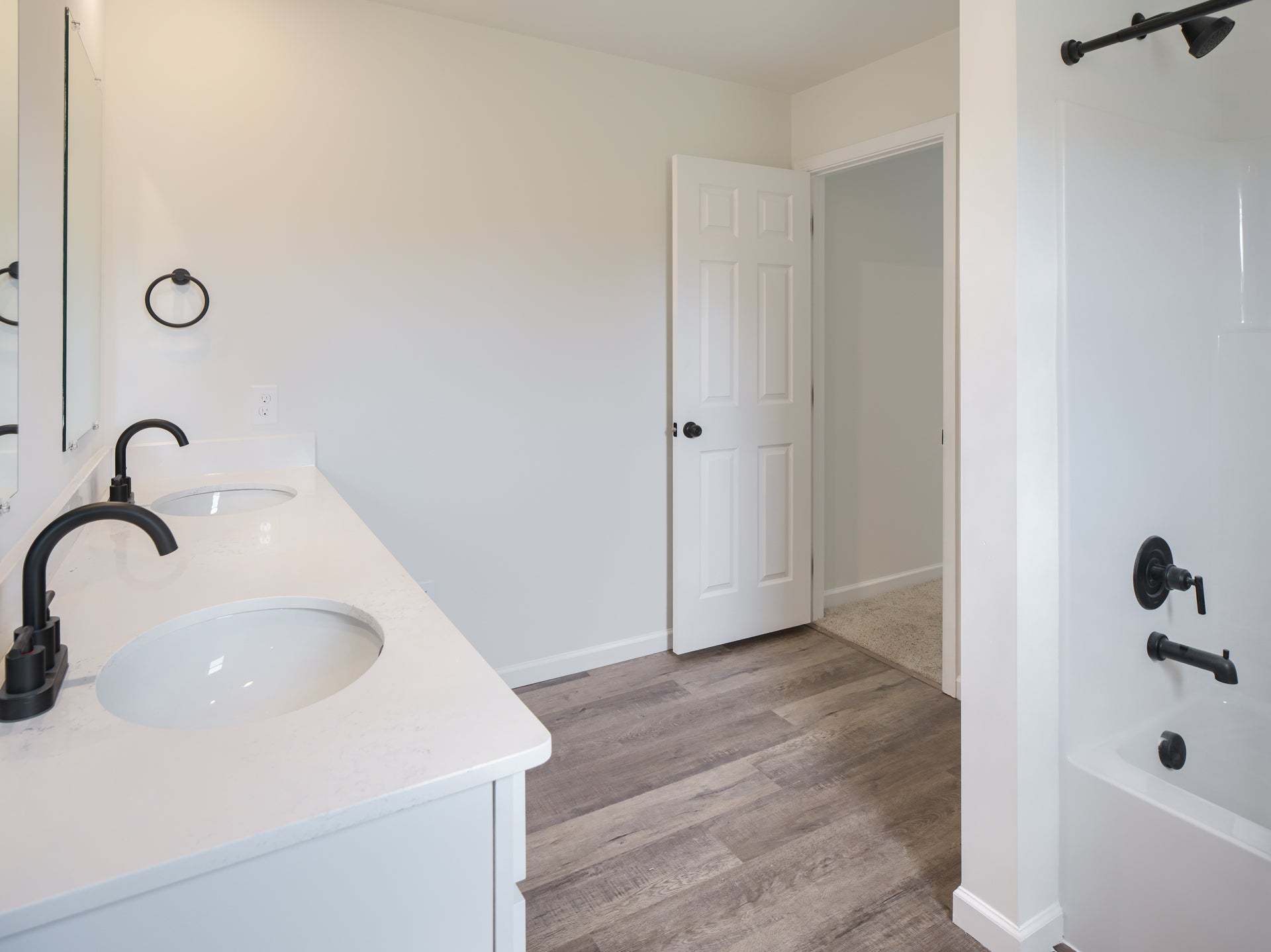 Standard Bath W/Upgrades