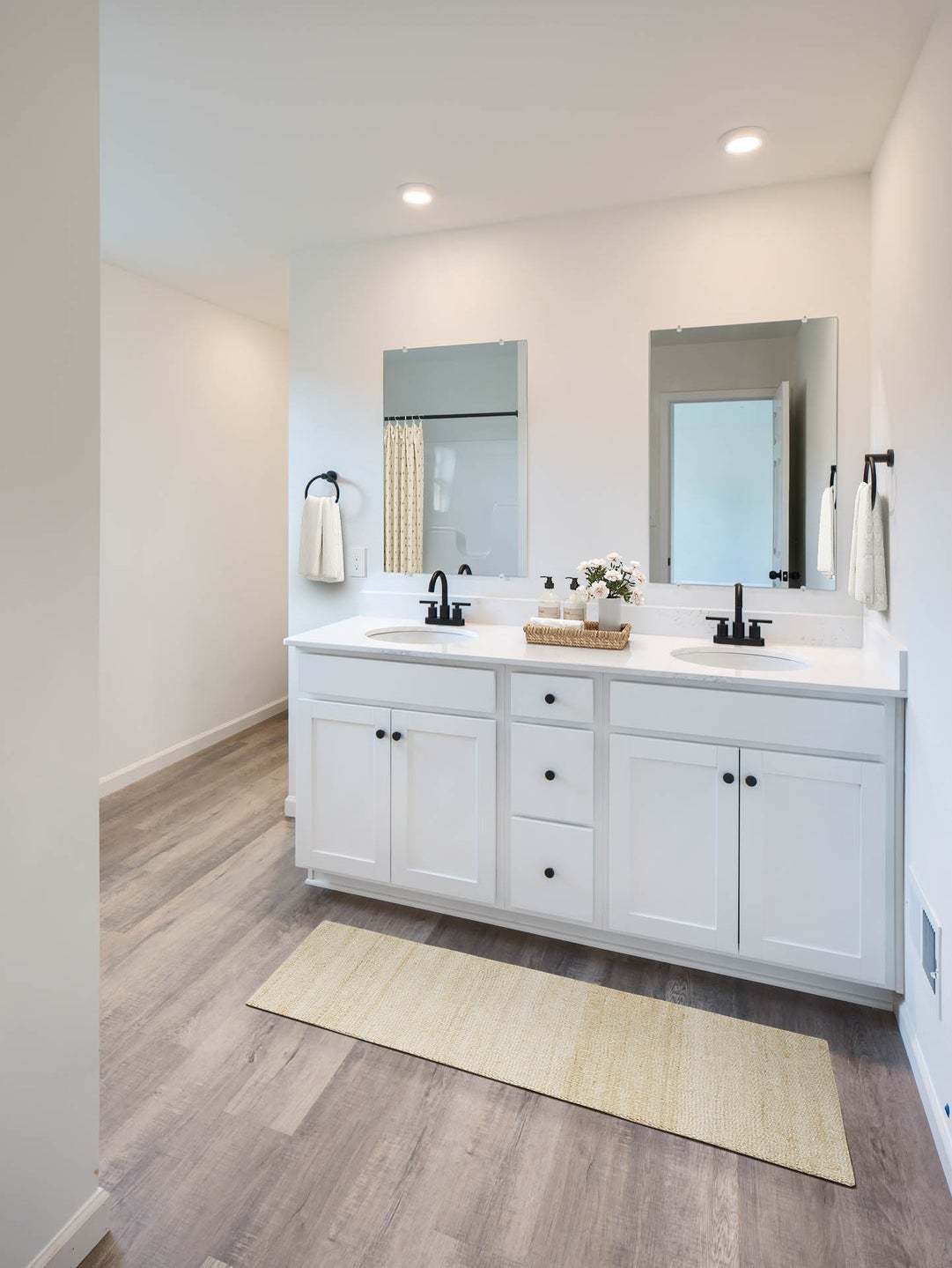 Standard Bath W/Upgrades