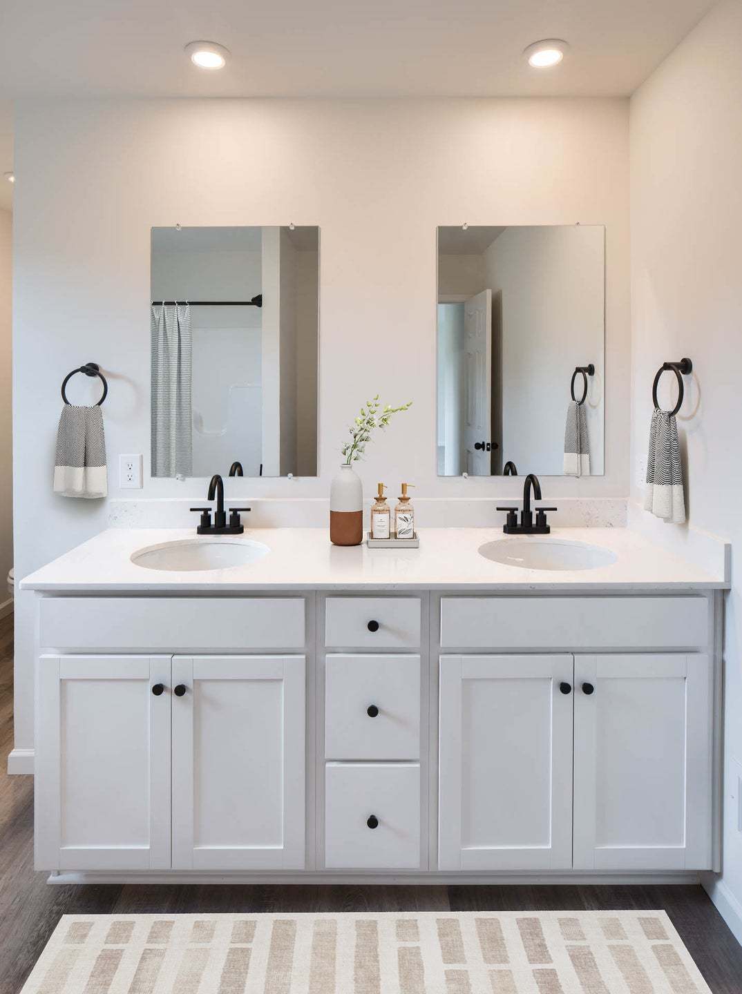 Standard Bath W/Upgrades