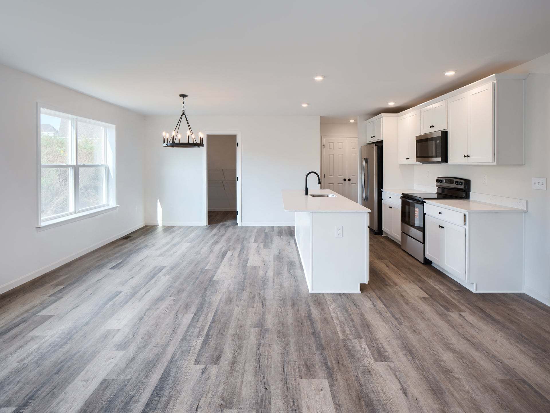 Standard Kitchen W/Upgrades and Dining Area